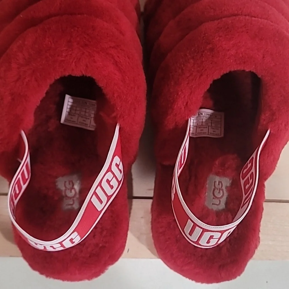 ⚘️ UGG FLUFF YEAH SLIDE SLIPPERS ⚘️ - Picture 11 of 13